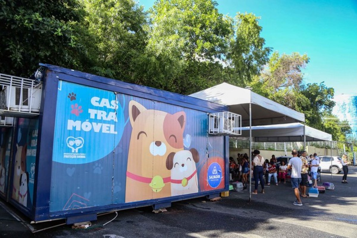 Castramóvel atende na sede da Guarda Municipal, em Salvador
