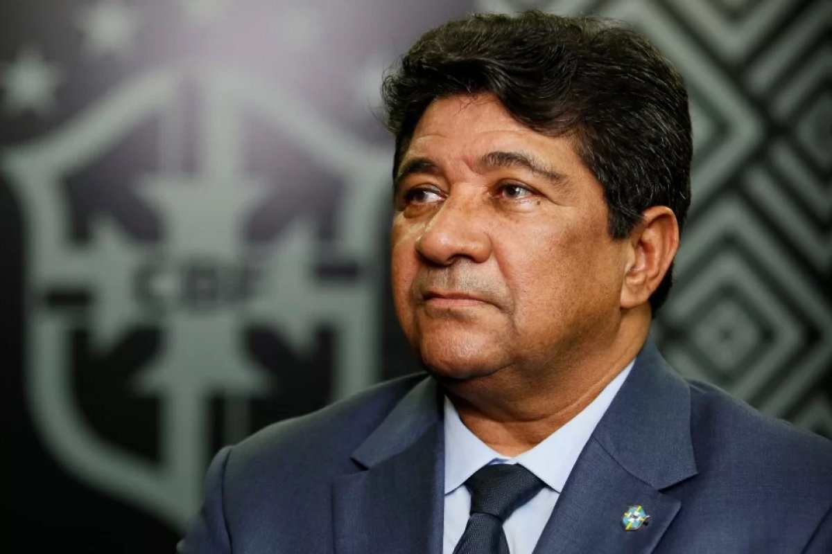 Fifa elogia recondução de presidente da CBF e afasta risco de punições