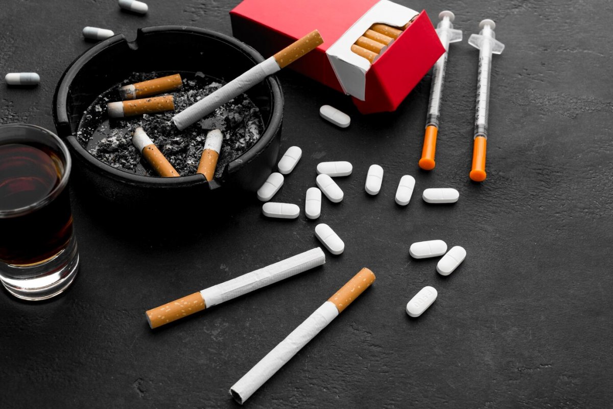 Vereadores de Balneário Camboriú aprovam lei de multa para usuários de drogas