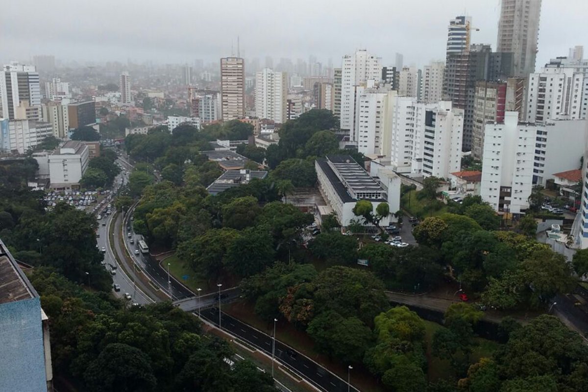 Salvador tem tempo nublado nesta segunda-feira (15); confira a previsão para a semana 