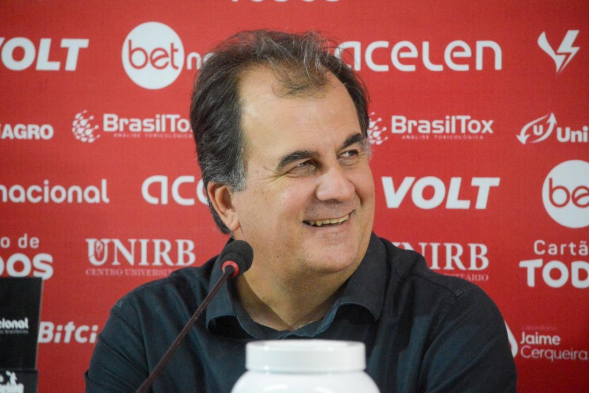 Vídeo: Fábio Mota afirma que título do Vitória da Série B vale mais do que o de 1988 do Bahia 