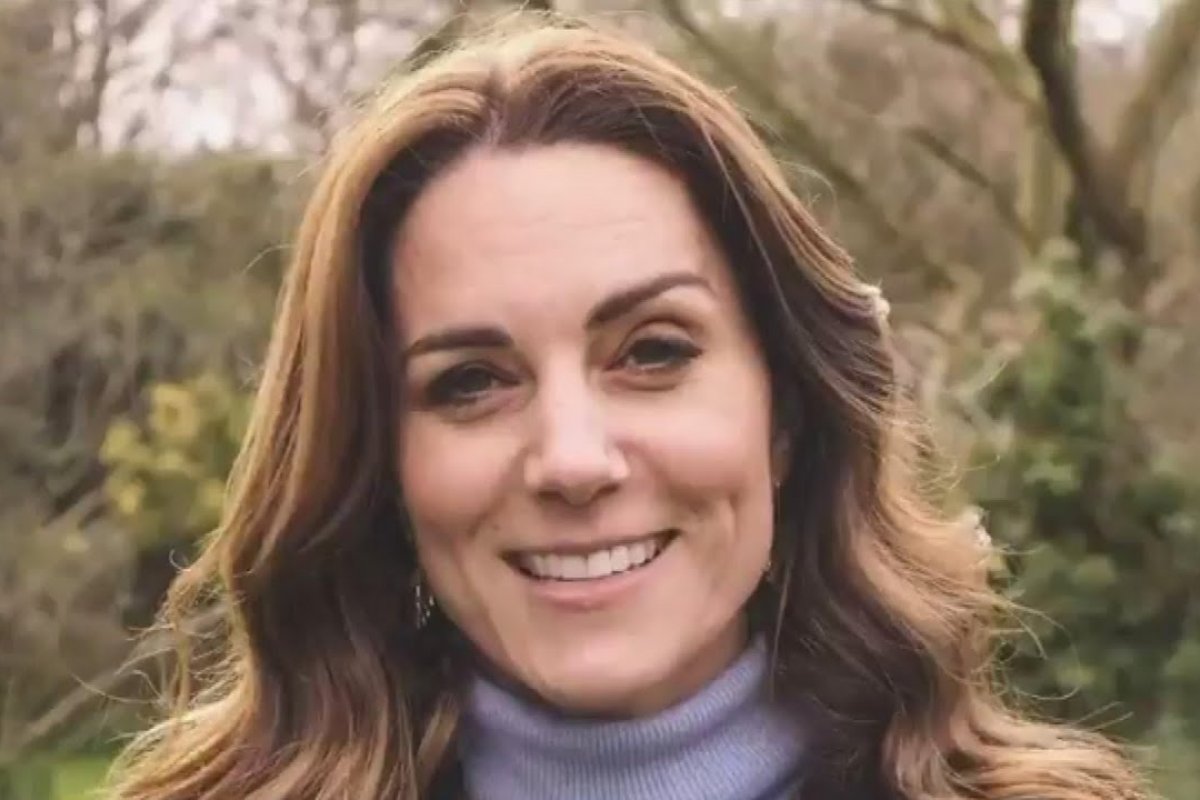 Kate Middleton passa por cirurgia e deve ficar internada por 14 dias 
