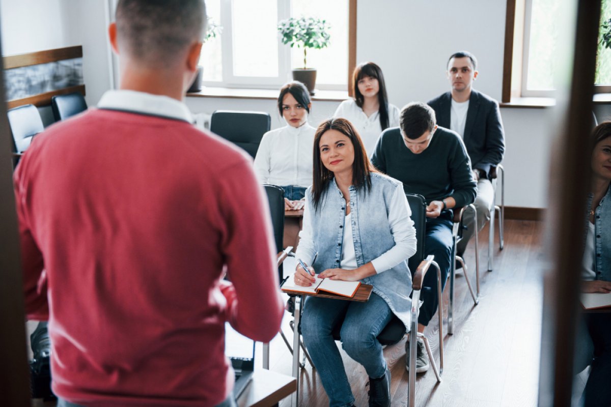 Serasa lança campanha de renegociação de dívidas para estudantes; saiba como participar