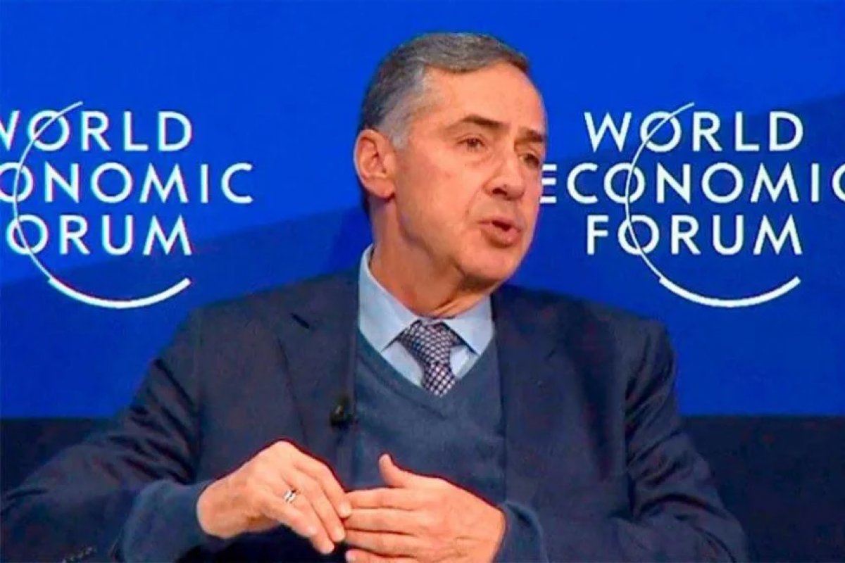 Barroso diz que Brasil viveu momentos de angústia, mas 'na hora H' as Forças Armadas ficaram ao lado da legalidade 