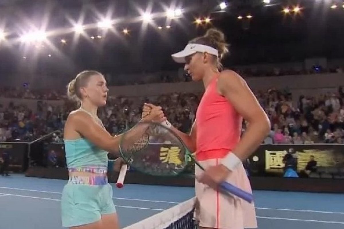 Australian Open: Bia Haddad é eliminada e mantém tabu do Brasil no Aberto 