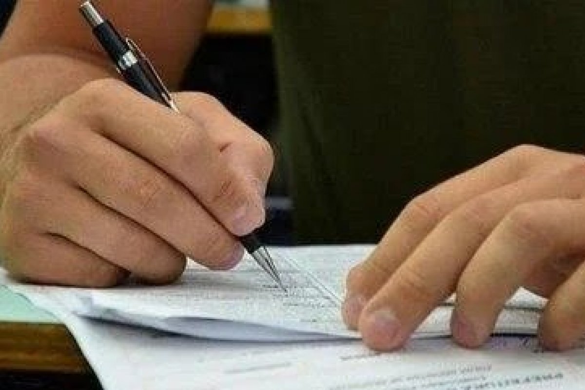 Enem dos Concursos: ministra Esther Dweck afirma que mais de 100 mil pessoas já se inscreveram