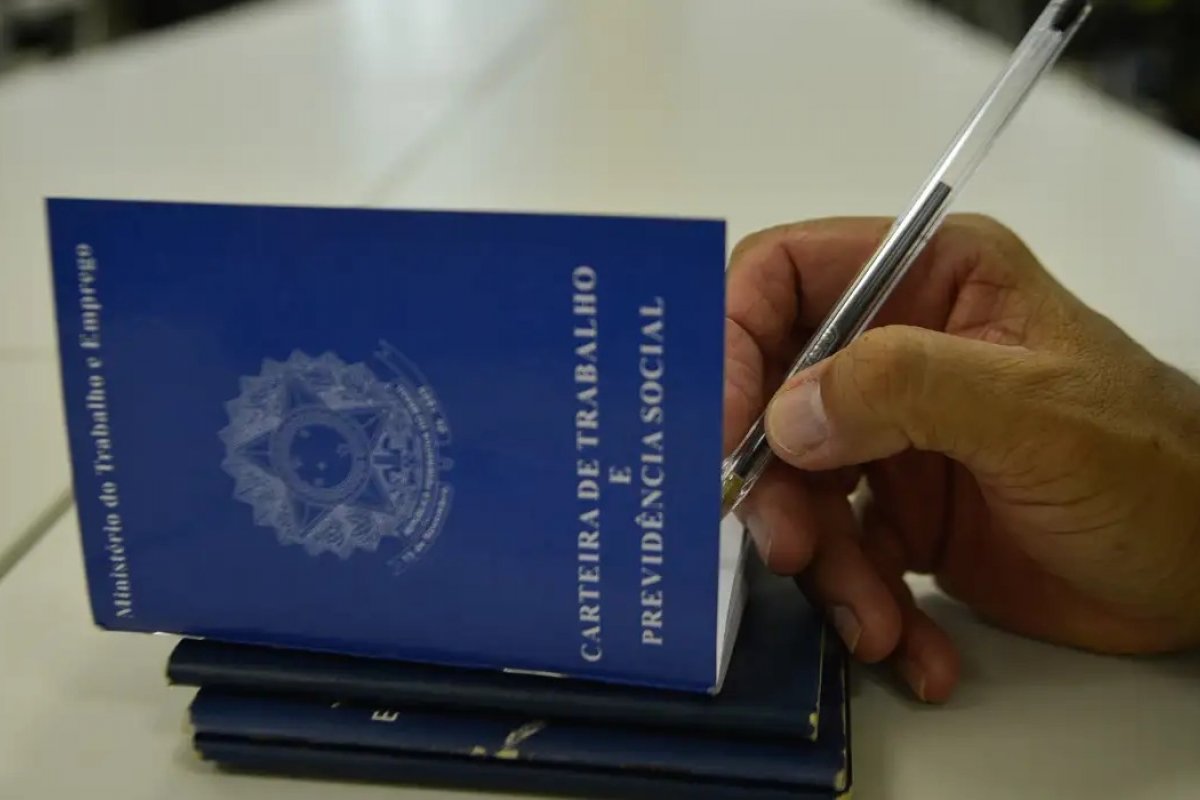 Redução da jornada de trabalho deve integrar pauta do Congresso em 2024
