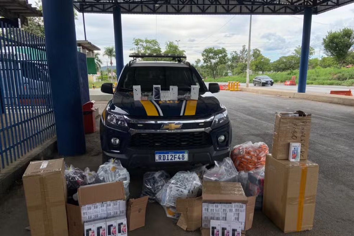 PRF apreende produtos importados ilegalmente no oeste da Bahia 