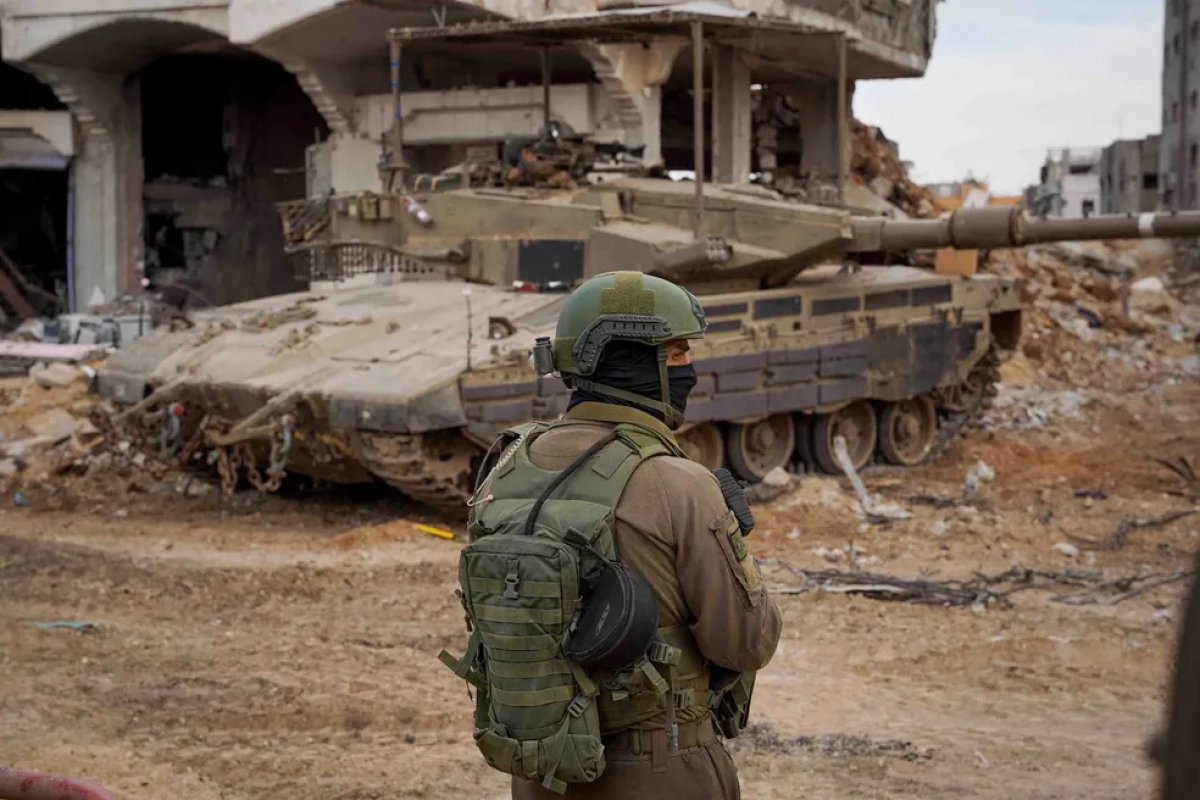 Números de soldados mortos na Faixa de Gaza chega a 198