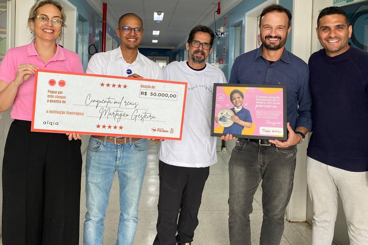 Shopping Paralela entrega cheque simbólico de R$ 50 mil para o Hospital Martagão Gesteira! 