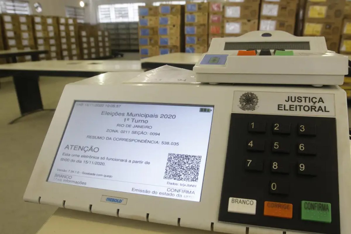 Fundo Eleitoral sancionado por Lula é duas vezes maior que o aprovado para as eleições de 2020