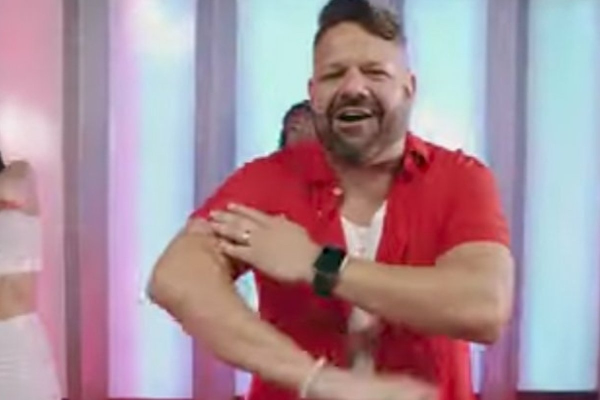 Danniel Vieira lança clipe de "Me Chama de Amor" com participação de Xanddy Harmonia! 