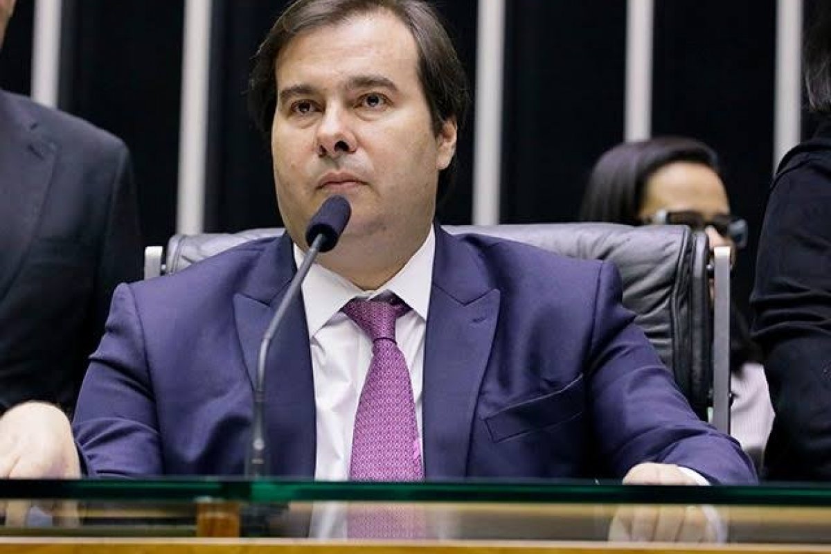 Para Maia, quebra de monopólio é saída melhor do que privatização dos Correios