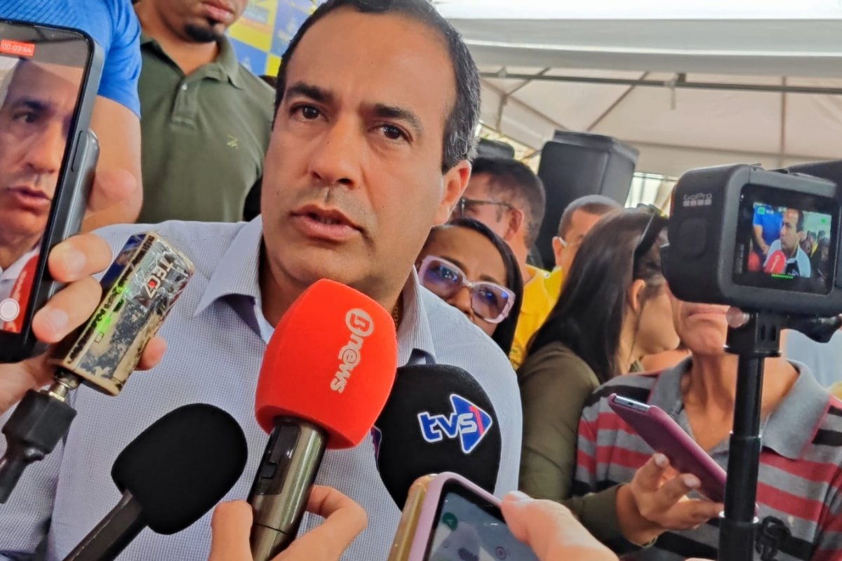 Após Aleluia celebrar possível reeleição de Bruno Reis, prefeito recua e diz que 'na hora certa' vai se posicionar sobre eleições