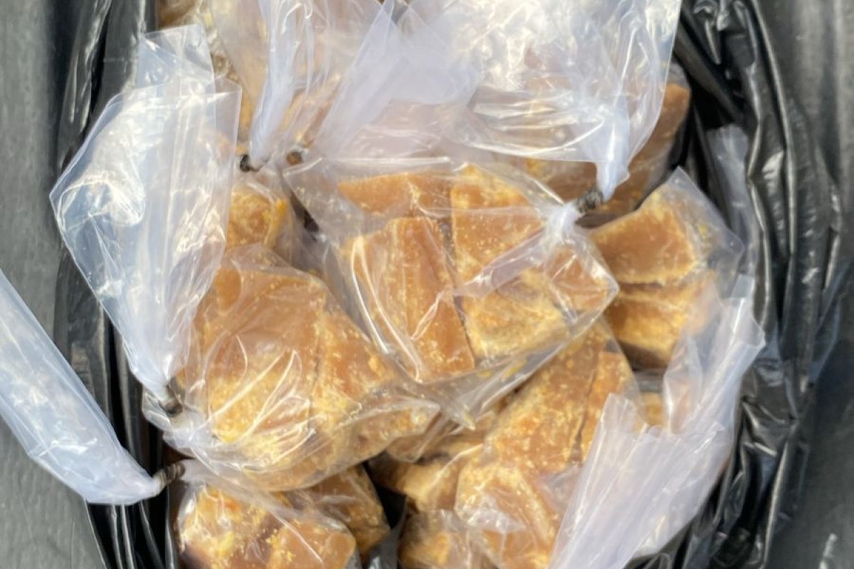 Homem é preso com drogas na região do Comércio  
