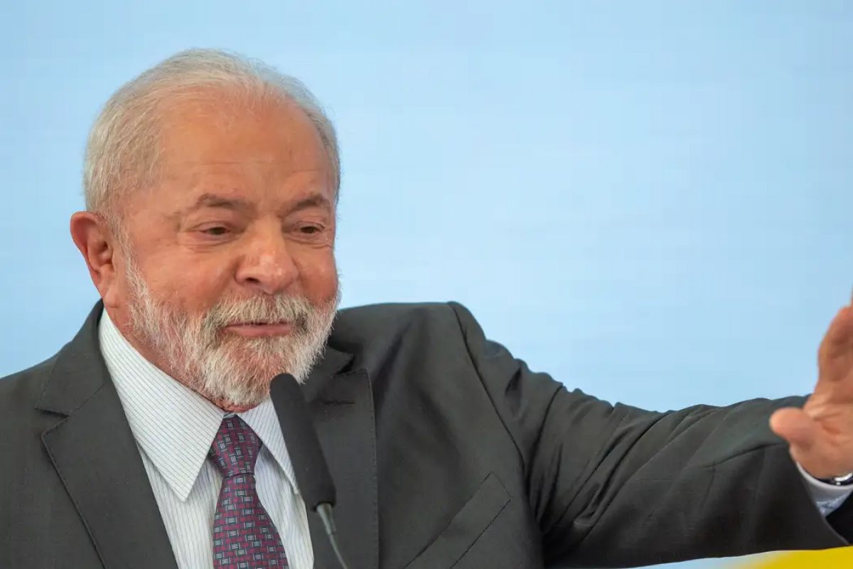 Governo Lula atinge 33% de desaprovação entre beneficiários do Bolsa Família, aponta pesquisa