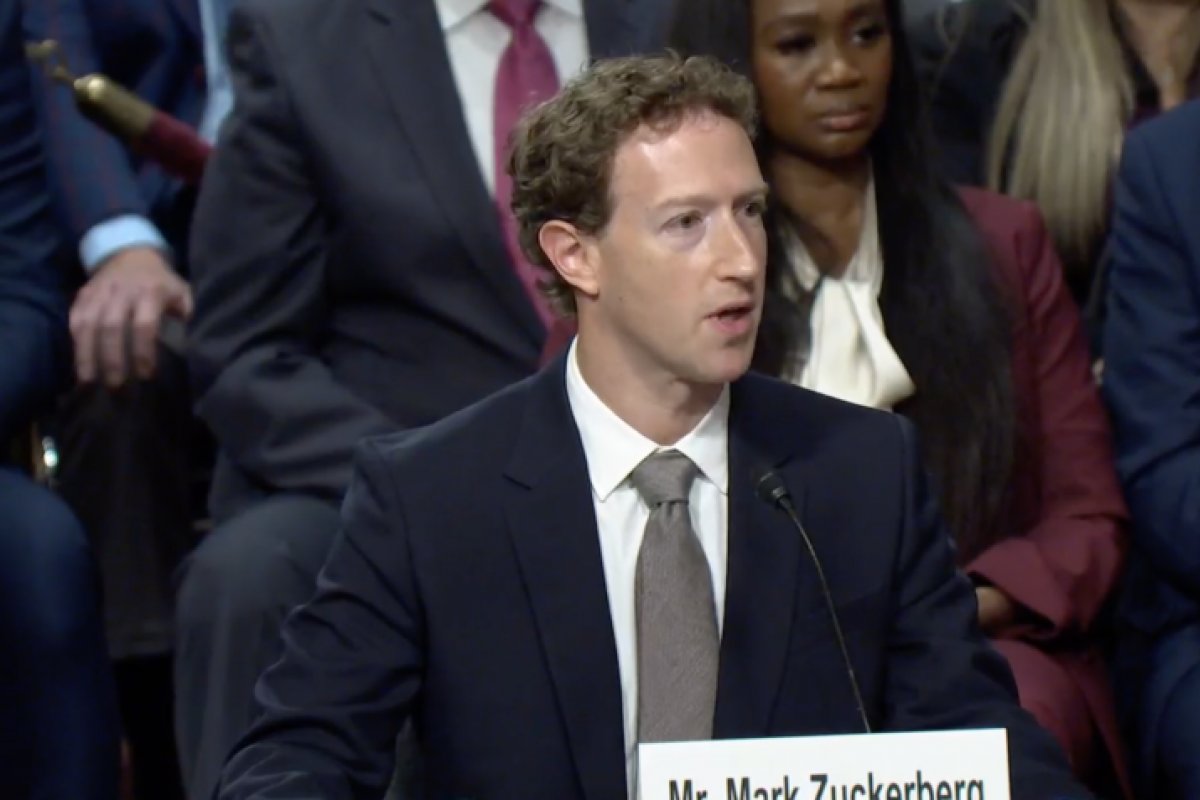 Mark Zuckerberg pede desculpas às famílias das vítimas de exploração sexual infantil na internet