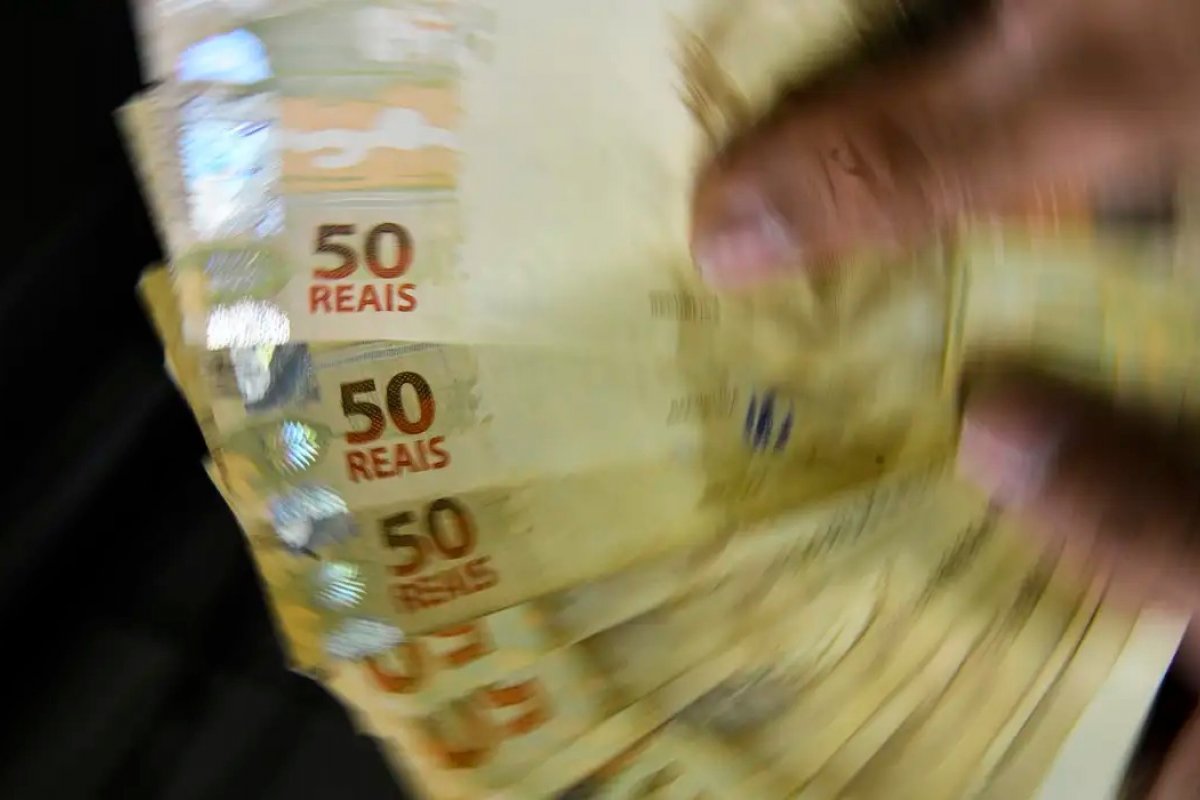 Pagamento do abono salarial do PIS/Pasep 2024 começa depois do carnaval