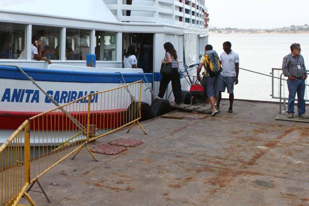 Dia de Iemanjá: movimento de embarque na travessa Salvador-Mar Grande é tranquilo nesta sexta (2)