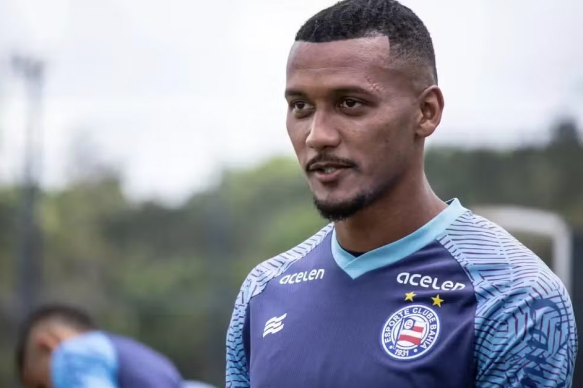 Meio campista do Bahia é assaltado em Lauro de Freitas