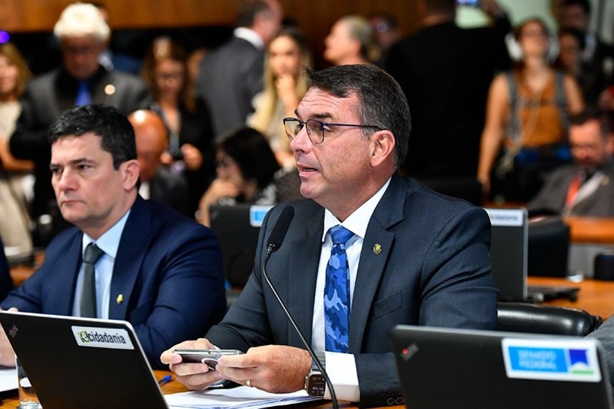 Comissão do Senado aprova PL que acaba com saída temporária de presos
