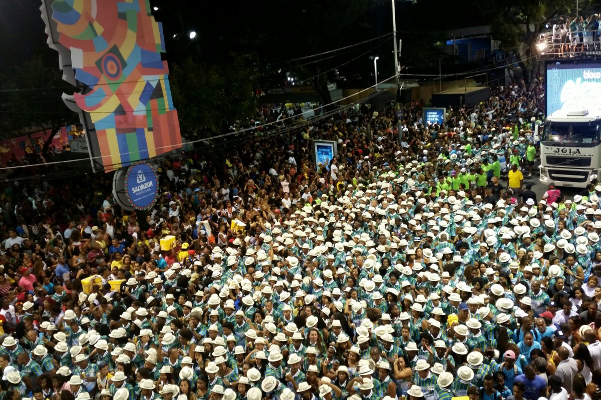Confira a lista de atrações e ordem dos desfiles no circuito Osmar durante o Carnaval de Salvador 