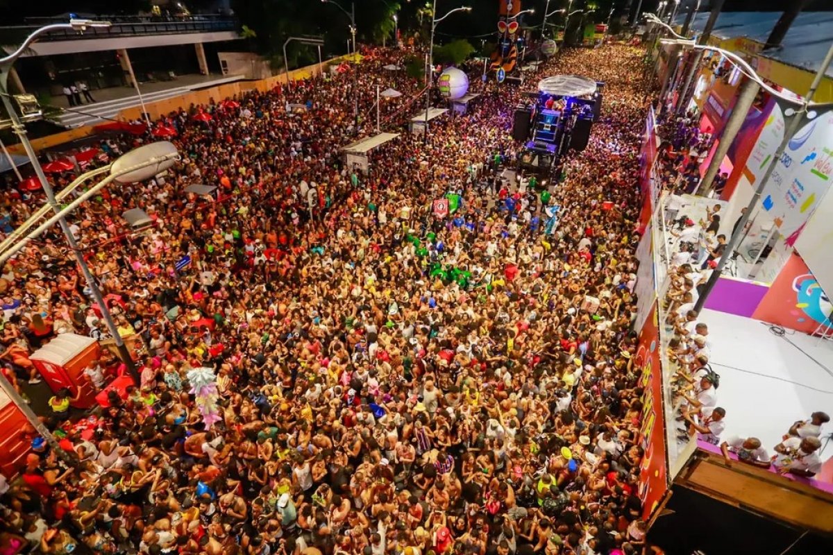 Circuito Osmar: confira a ordem dos desfiles nesta segunda-feira (12)