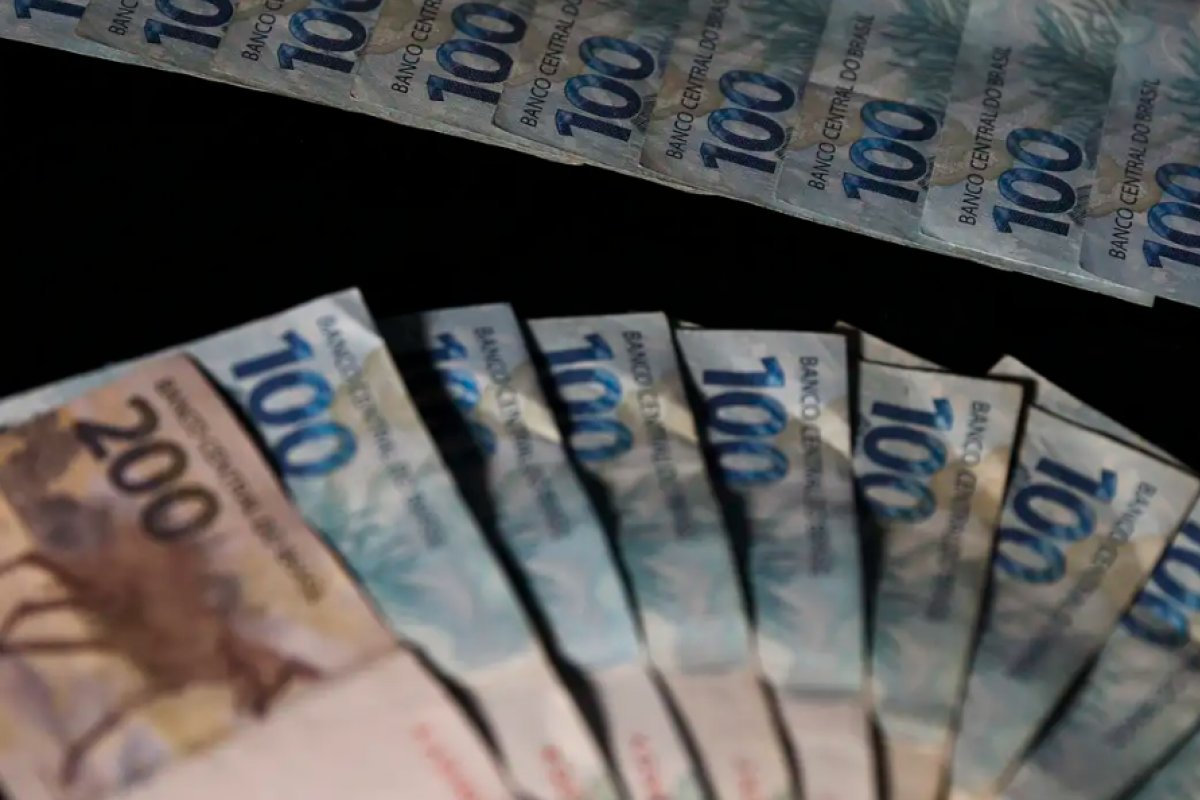 Déficit primário do setor público em 2023 atinge R$ 249,1 bilhões