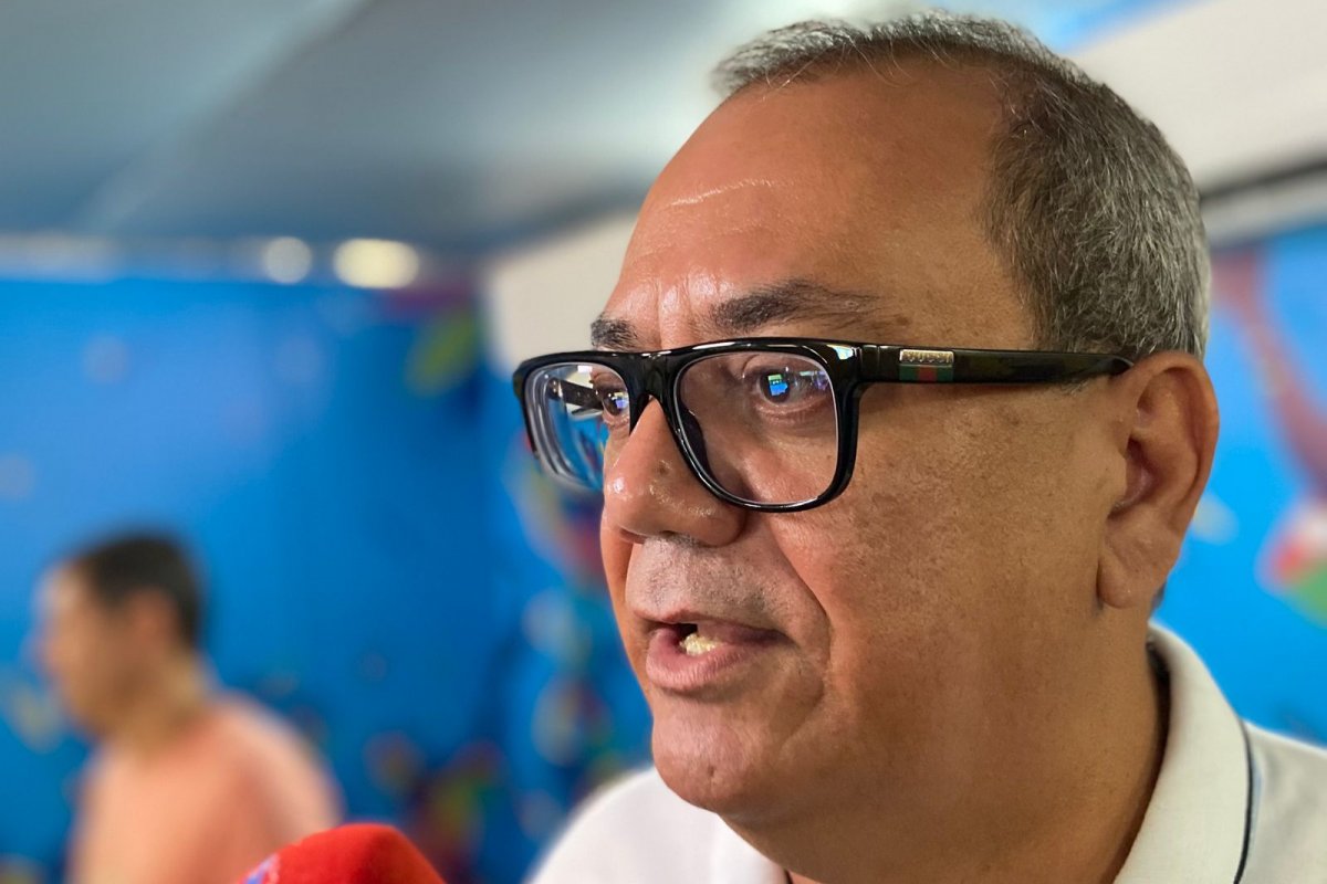 Carlos Muniz diz que recondução na Câmara depende da população e vereadores 