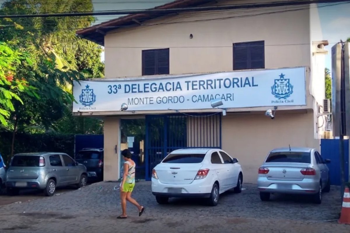 Homem de 55 anos é morto a tiros após ter casa invadida em Camaçari 