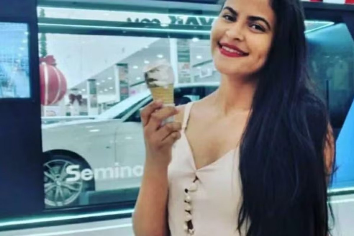 Mulher é atropelada enquanto ajudava a empurrar carro quebrado em estrada na Bahia 