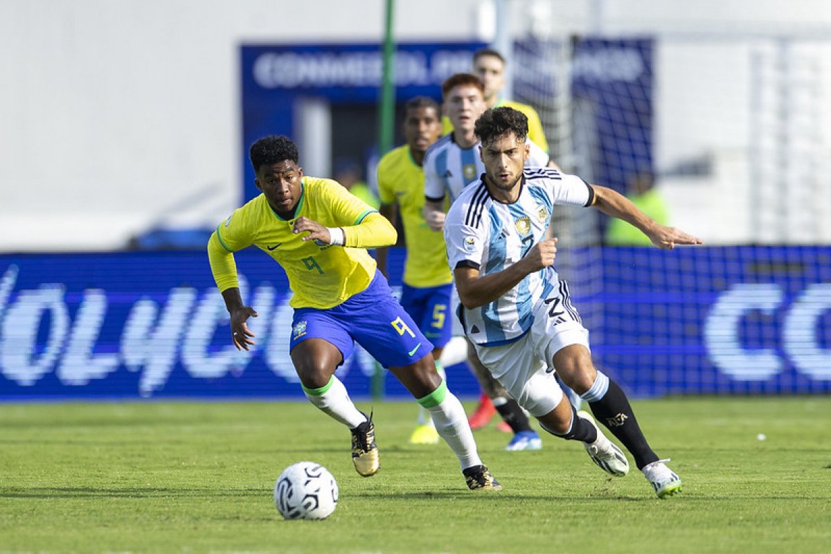Brasil se mantém na 5ª colocação em 1º ranking de seleções da Fifa de 2024