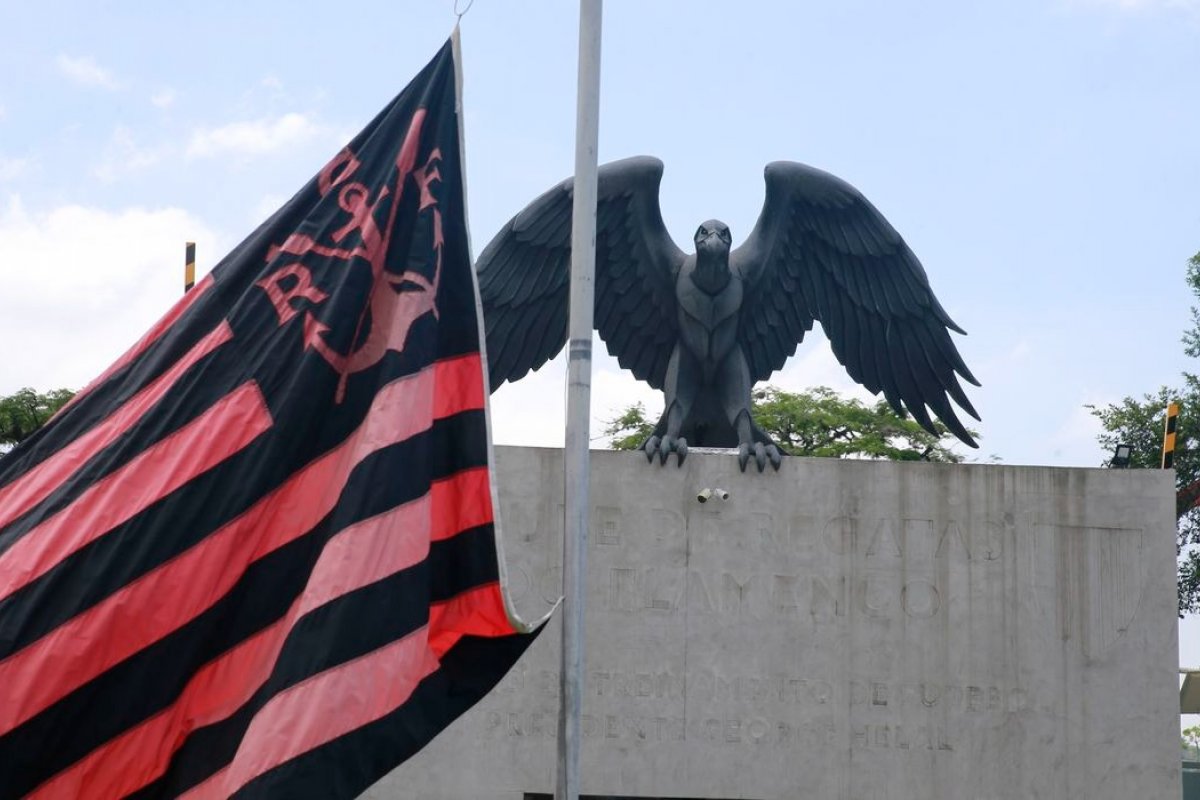 Flamengo: justiça condena time a pagar R$2,9 milhões à família de Christian Esmério 