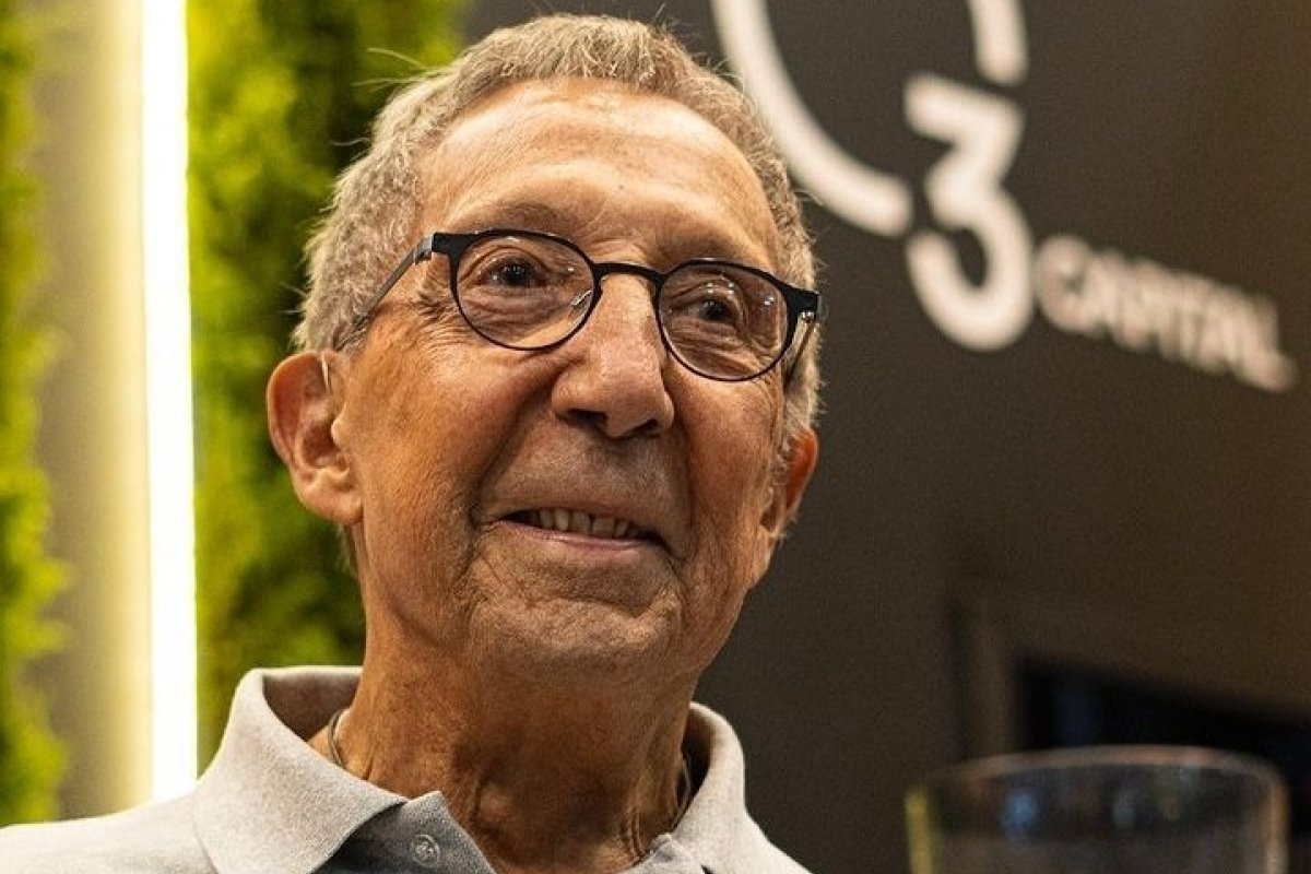 Lideranças políticas do país  homenageiam o empresário Abilio Diniz!