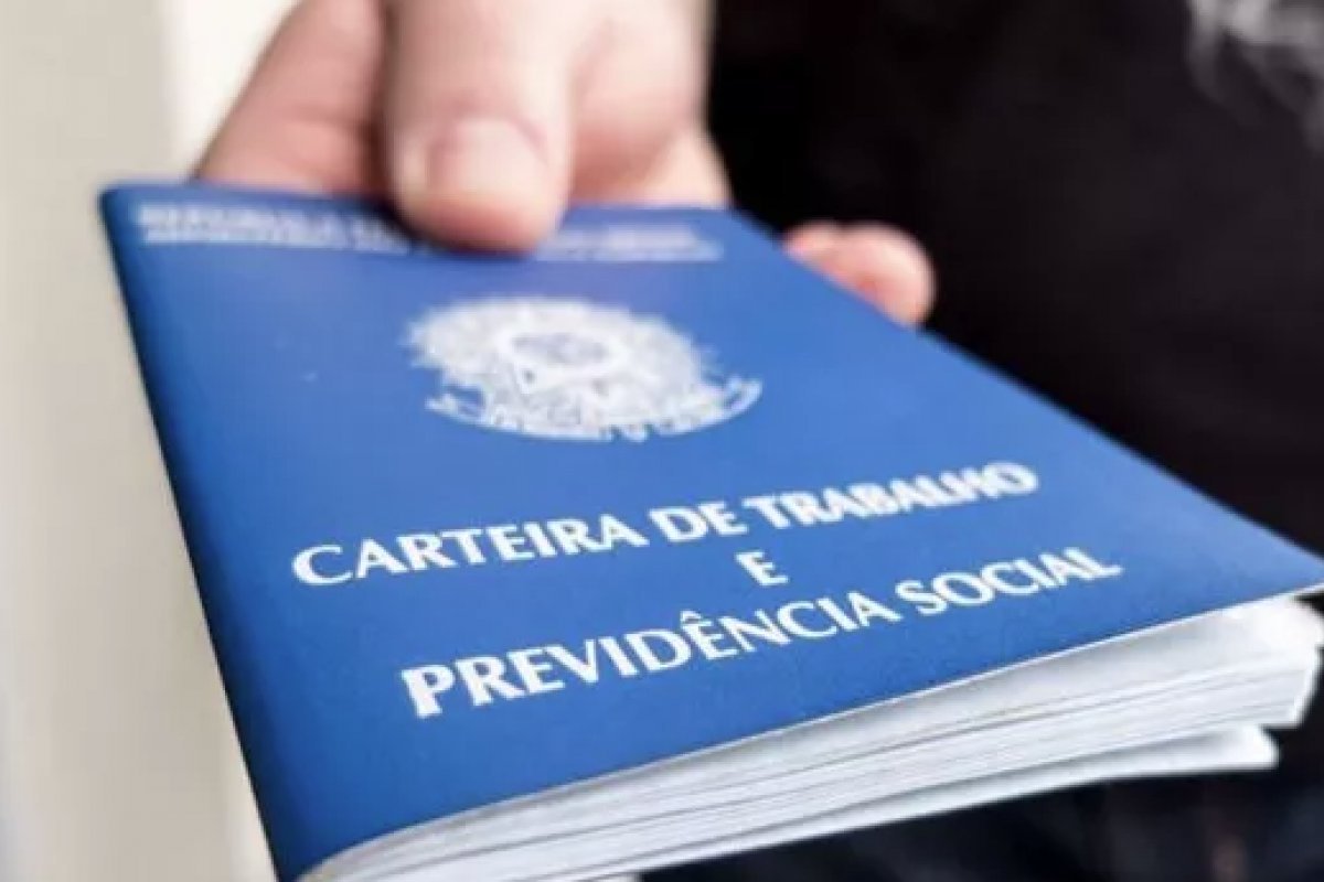 Confira as vagas de emprego disponíveis para esta segunda-feira (26) na Bahia  