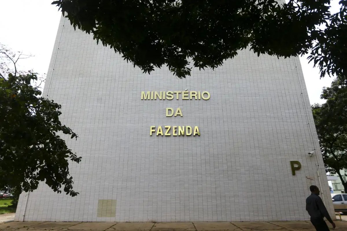 Governo lança programa para proteger investimentos verdes de variações no câmbio