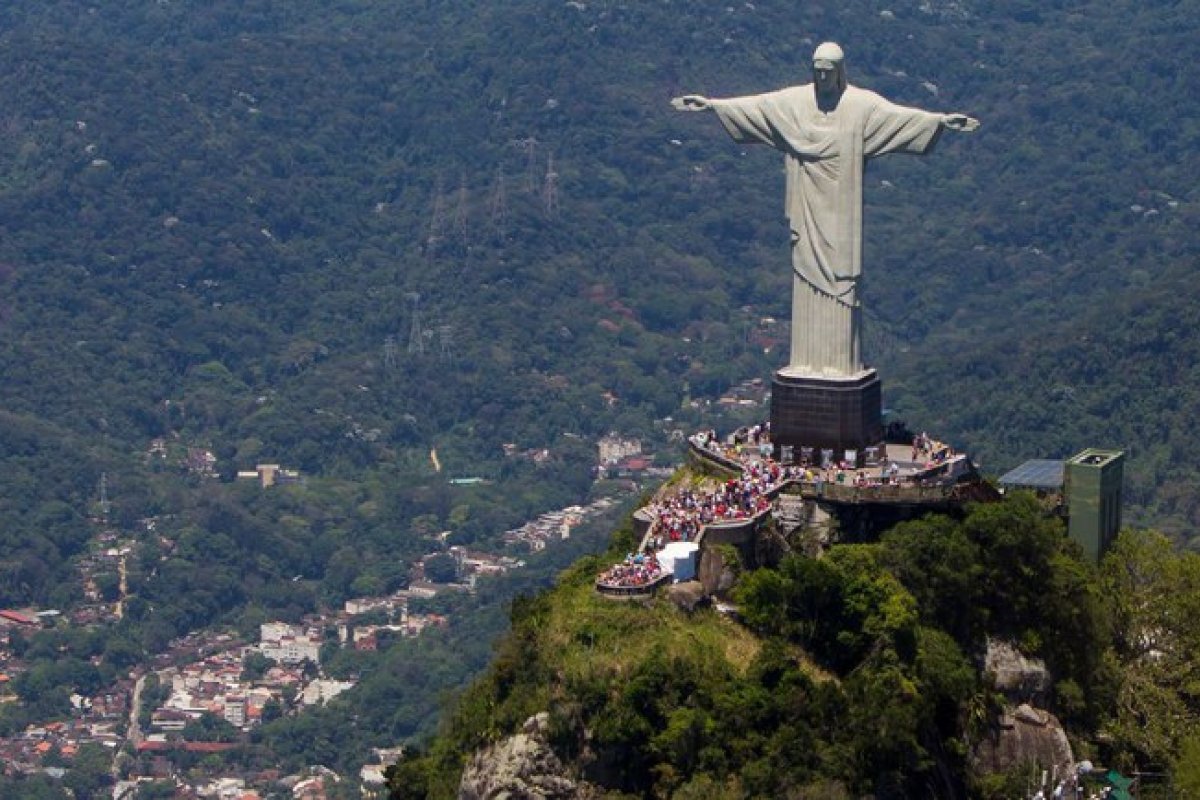 Brasil registra entrada de quase 1 milhão de turistas internacionais em janeiro de 2024