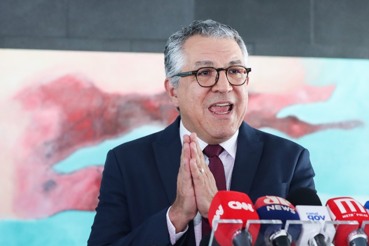 Padilha diz que governo avaliará “providências”, mas não uma “punição” para quem apoiou pedido de impeachment de Lula