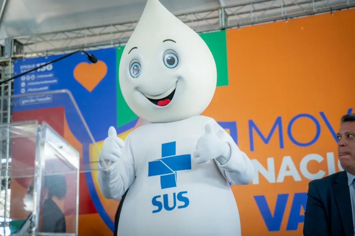 Ministério da Saúde antecipa campanha de vacinação contra gripe devido alta de vírus respiratórios 