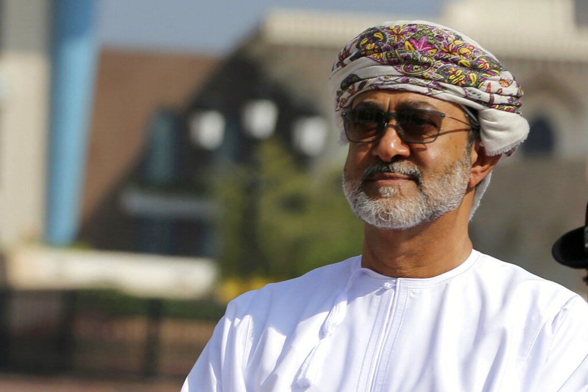 Omã elege novo ministro da Cultura, sucessor do sultão Qaboos