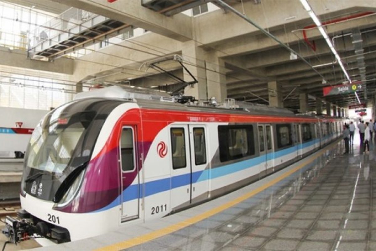 Metrô opera normalmente na manhã desta sexta-feira, informa CCR 