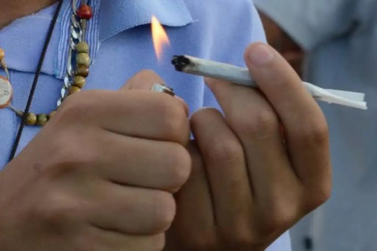 Supremo Tribunal Federal retoma julgamento sobre descriminalização do porte de drogas para consumo próprio