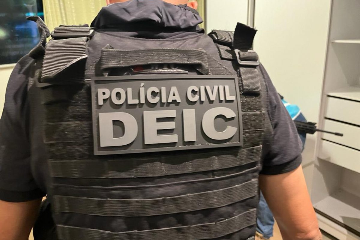 Dupla é presa por estelionato e associação criminosa na Pituba