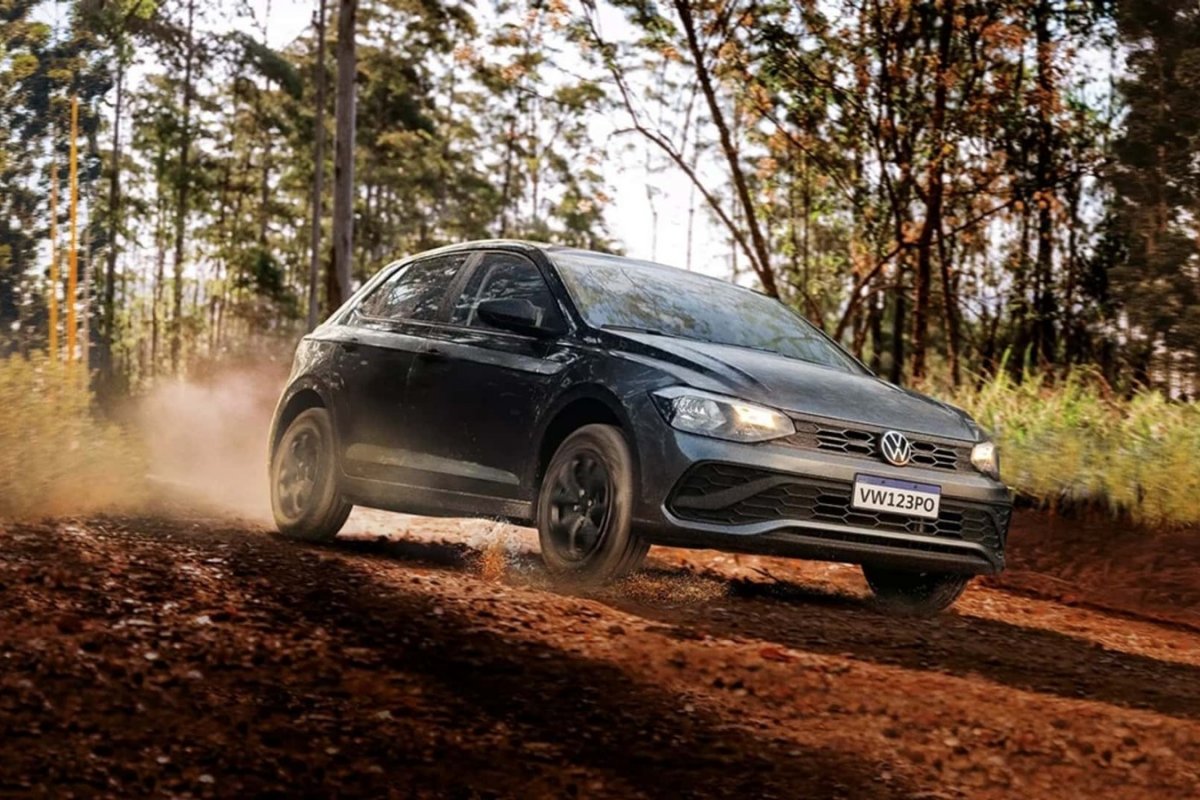 Volkswagen Polo Robust é apresentado com suspensão elevada 
