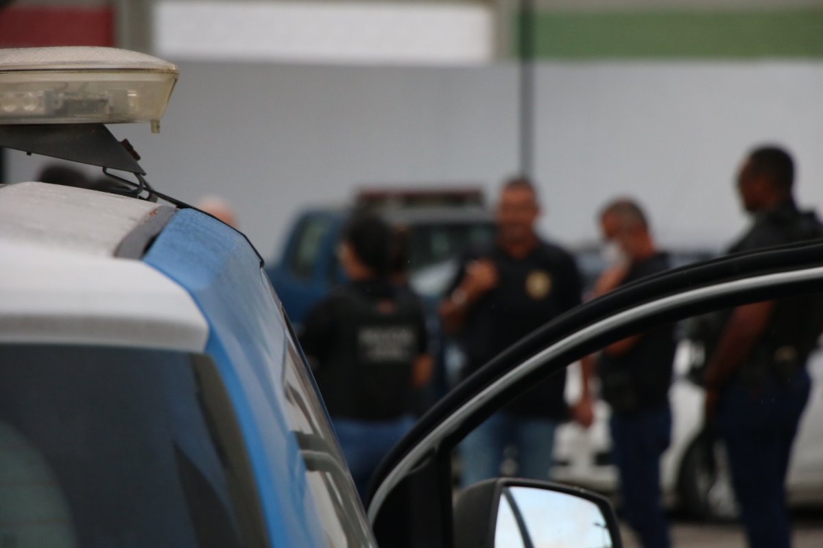 Homem é preso em flagrante por estelionato em Feira de Santana
