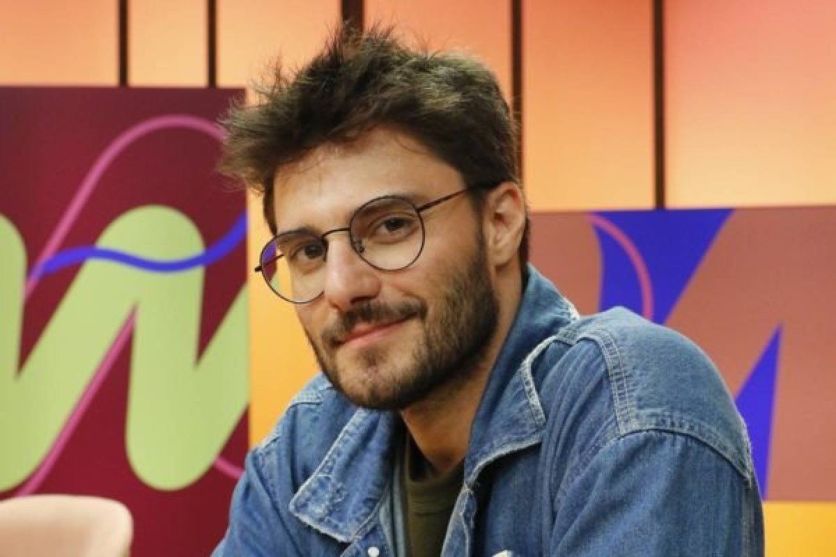 Primo de William Bonner é contratado pela TV Brasil. Emissora pertence ao Governo Federal! 