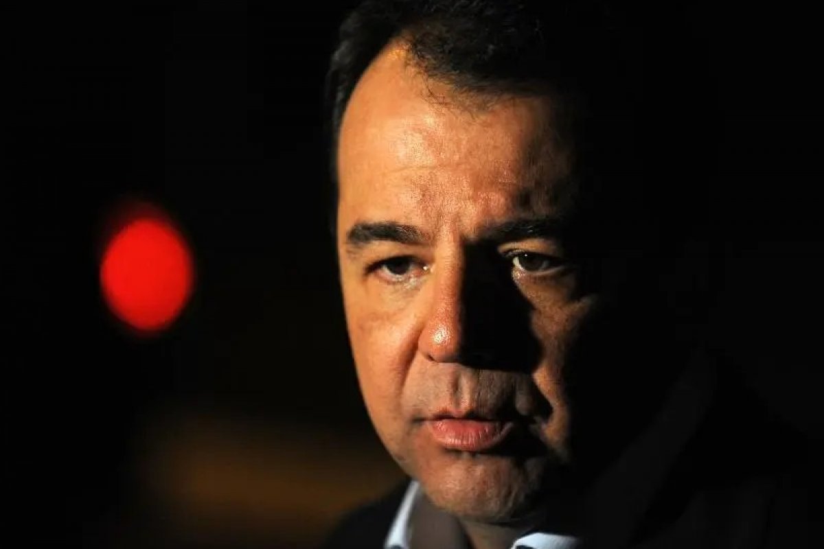 TRF-2 anula três sentenças e elimina 40 anos da pena de Sérgio Cabral 