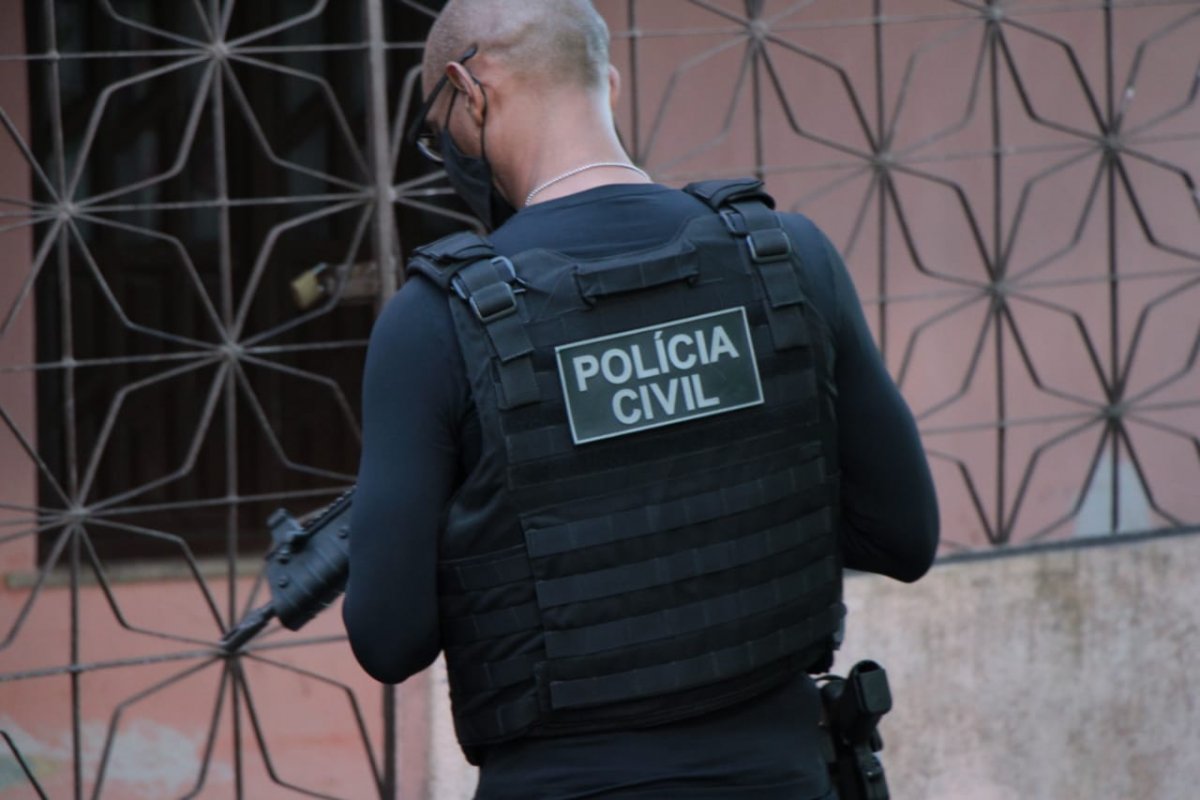Homem é preso em São Caetano com dezenas de porções de maconha