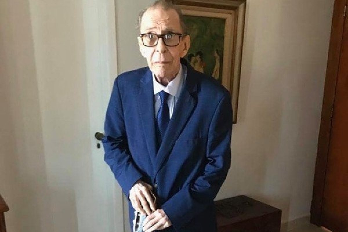 Guerra judicial: Herdeiros de João Gilberto podem receber R$ 175 milhões de gravadoras! 
