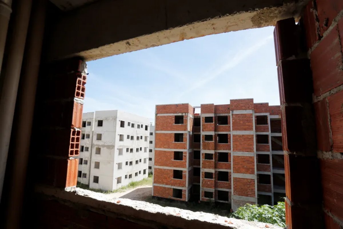 Governo Lula vai retomar construção de 40 mil unidades do Minha Casa, Minha Vida 